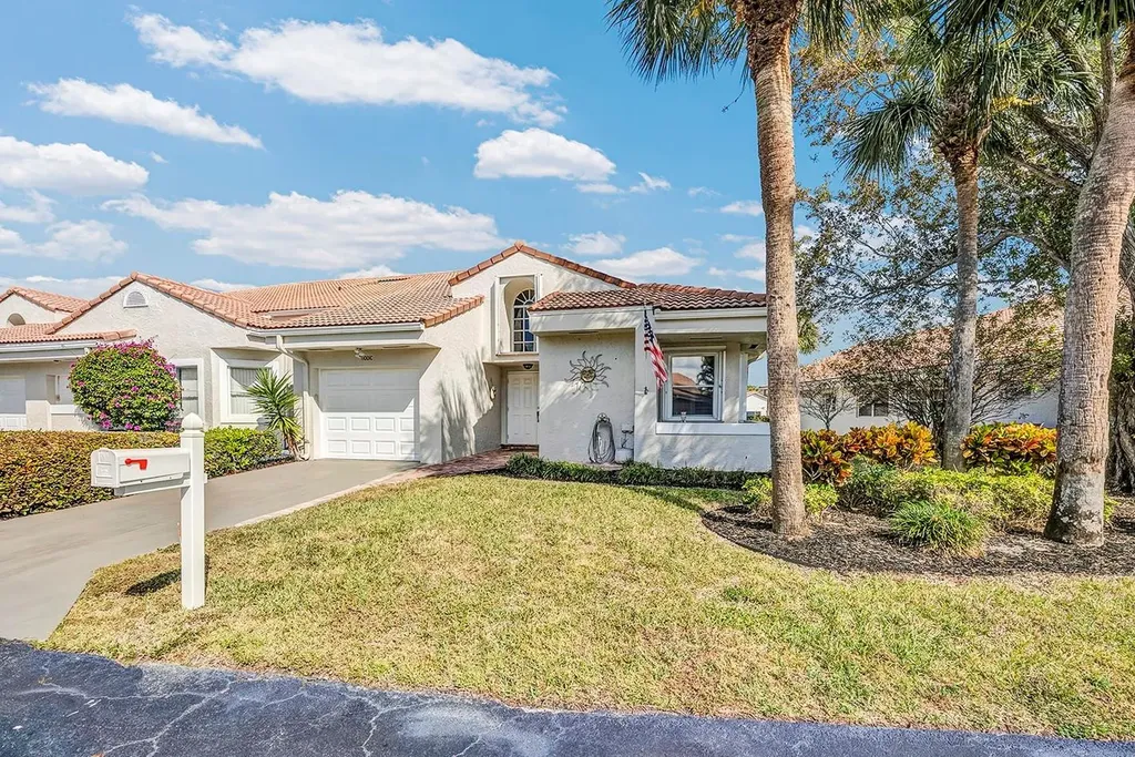11001 Lakemore Lane Boca Raton FL 33498