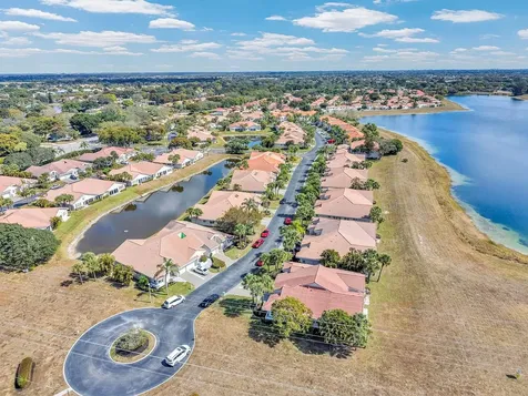 11001 Lakemore Lane Boca Raton FL 33498