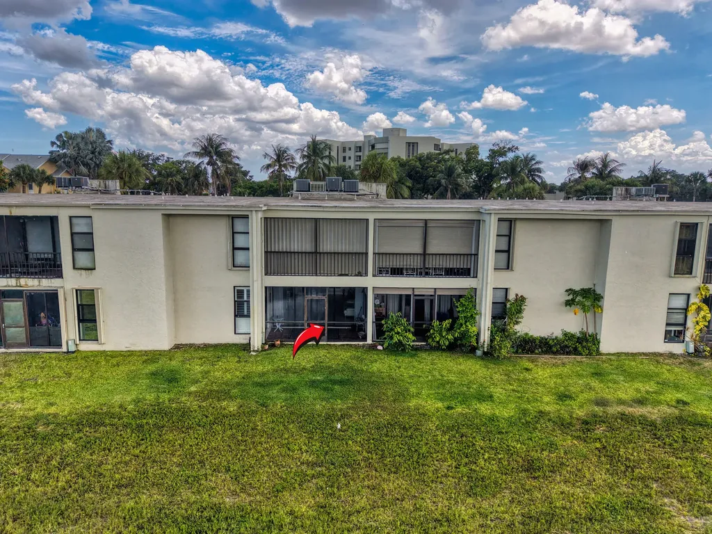 6371 La Costa Drive Boca Raton FL 33433