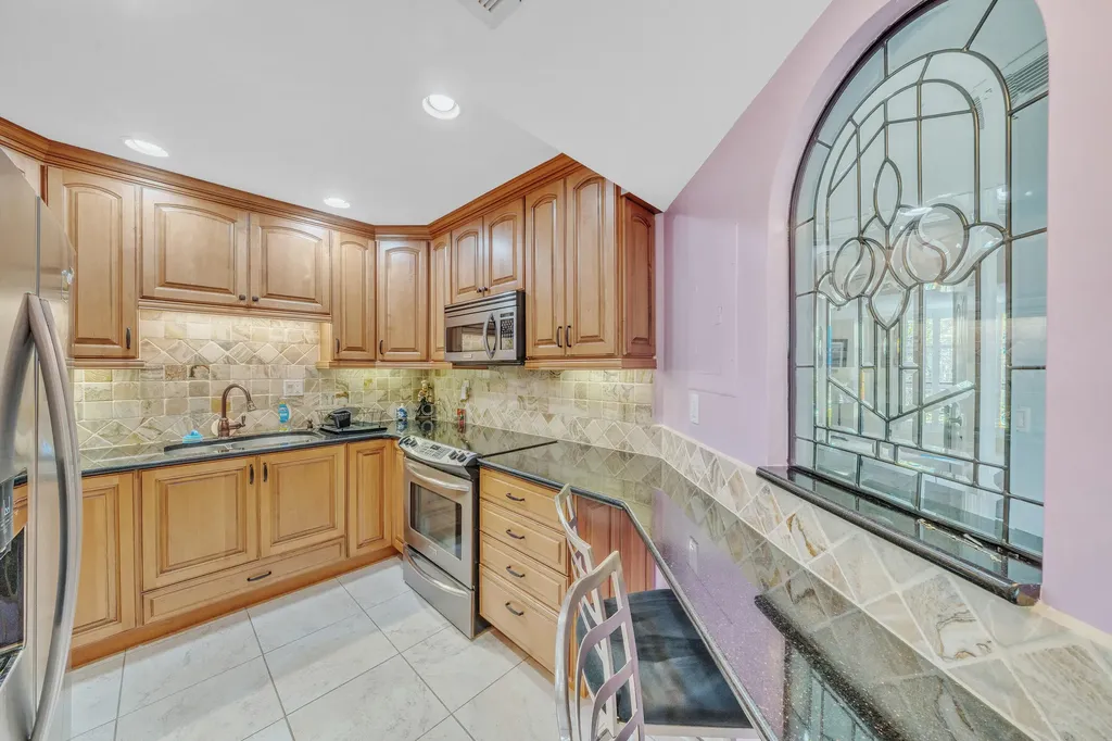 6371 La Costa Drive Boca Raton FL 33433