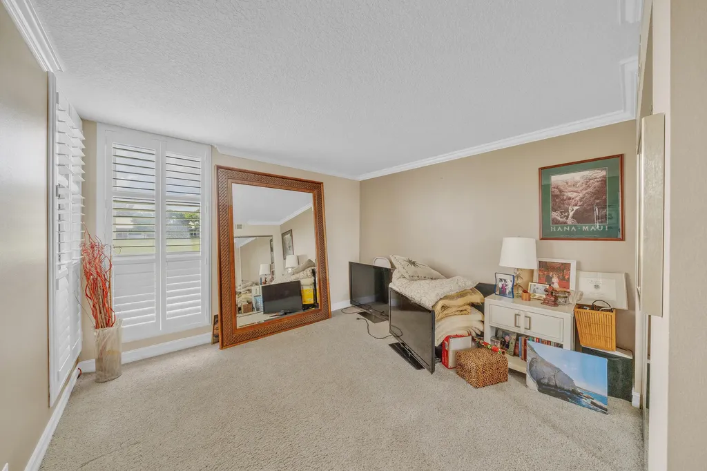 6371 La Costa Drive Boca Raton FL 33433