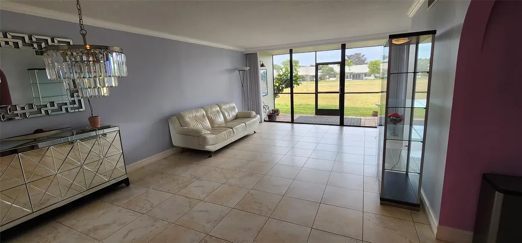 6371 La Costa Drive Boca Raton FL 33433