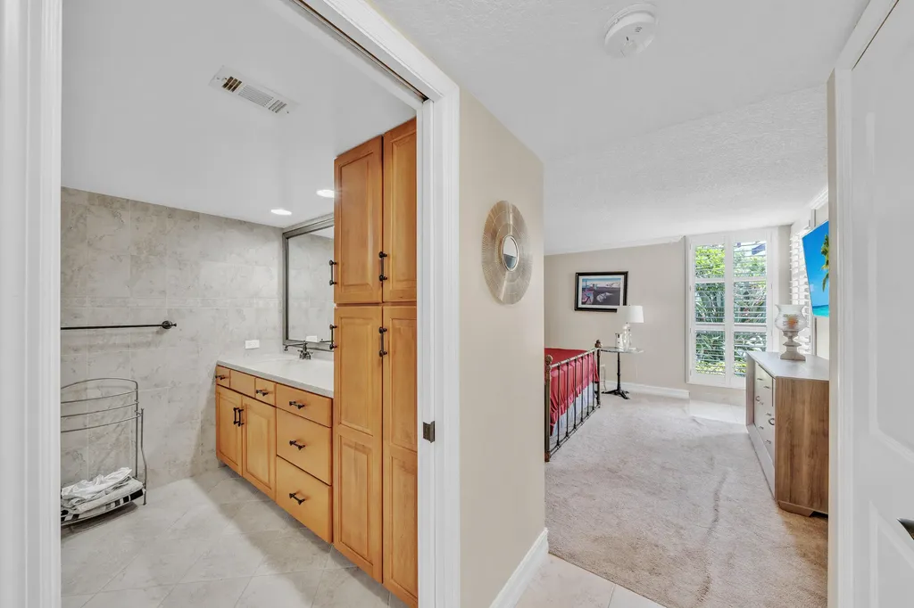 6371 La Costa Drive Boca Raton FL 33433