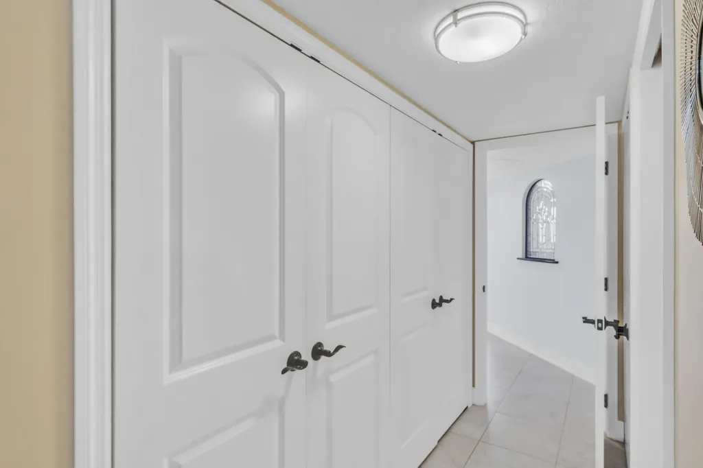 6371 La Costa Drive Boca Raton FL 33433