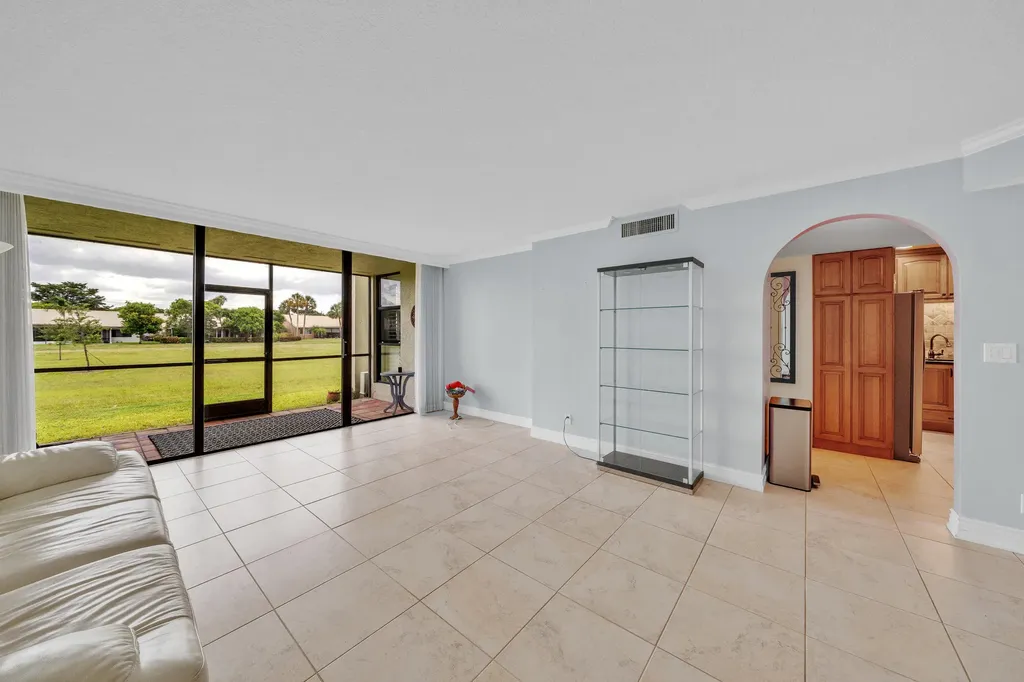 6371 La Costa Drive Boca Raton FL 33433