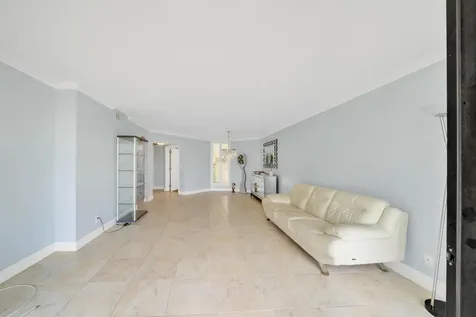 6371 La Costa Drive Boca Raton FL 33433