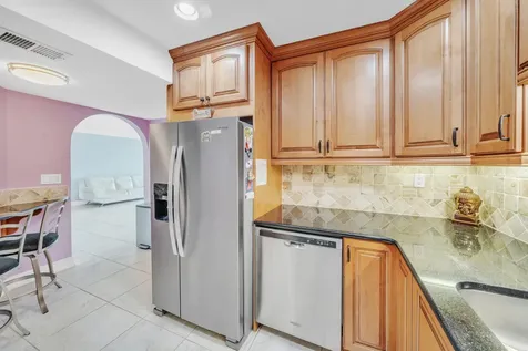 6371 La Costa Drive Boca Raton FL 33433