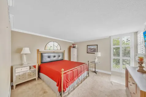 6371 La Costa Drive Boca Raton FL 33433