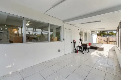 3300 NW 33rd Court Lauderdale Lakes FL 33309