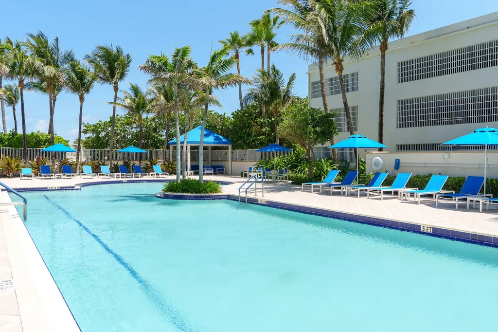 6051 N Ocean Drive Hollywood FL 33019