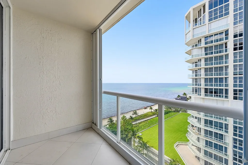 6051 N Ocean Drive Hollywood FL 33019