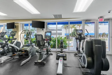 6051 N Ocean Drive Hollywood FL 33019