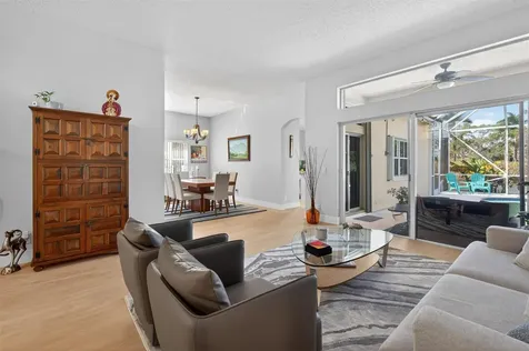 4042 Pinewood Lane Weston FL 33331