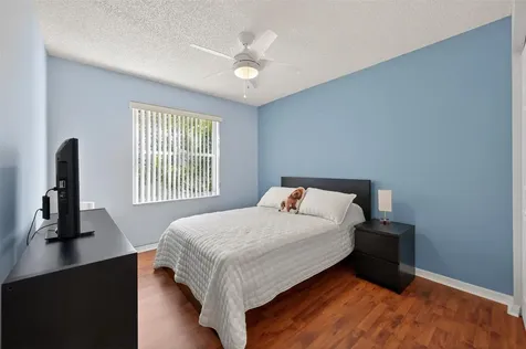 4042 Pinewood Lane Weston FL 33331