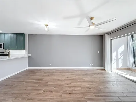 8818 W Mcnab Road Tamarac FL 33321