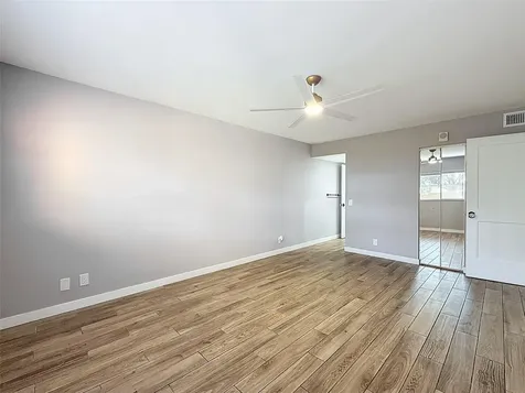 8818 W Mcnab Road Tamarac FL 33321
