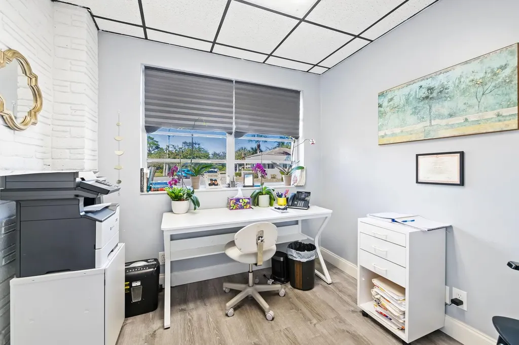 1130 Bayview Drive Fort Lauderdale FL 33304