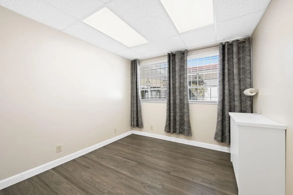 1130 Bayview Drive Fort Lauderdale FL 33304