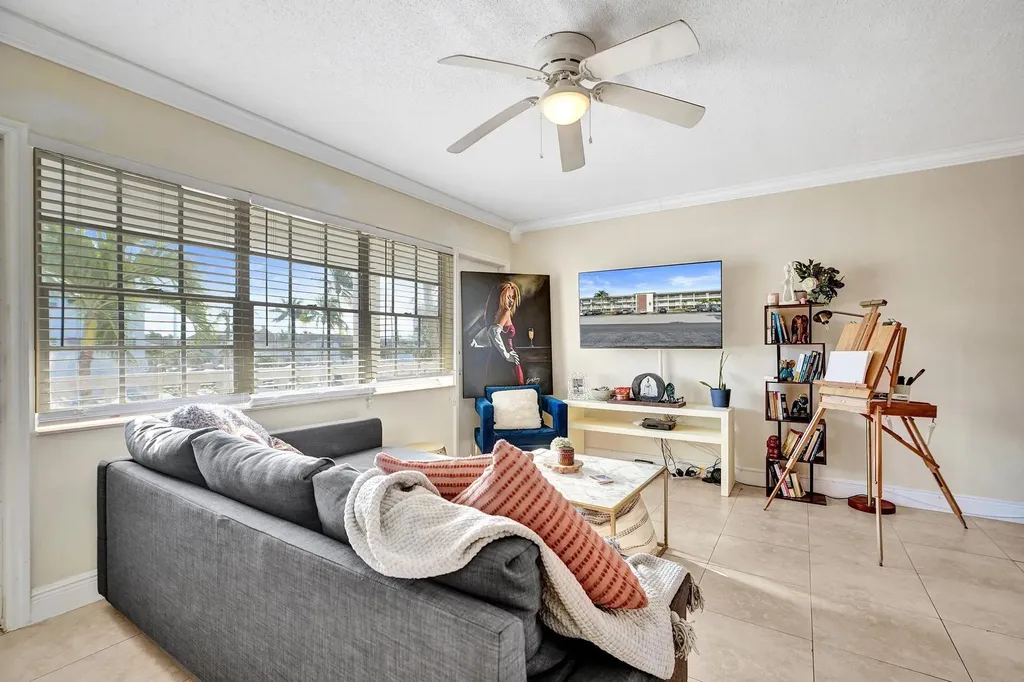 5201 NE 24 Fort Lauderdale FL 33308