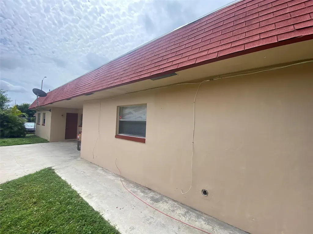 7961 SW 10th Court North Lauderdale FL 33068
