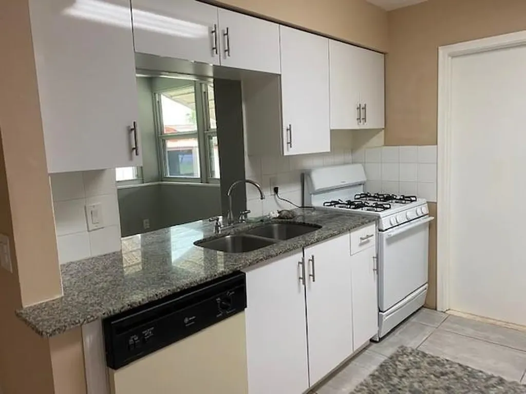9180 NW 25th Court Sunrise FL 33322