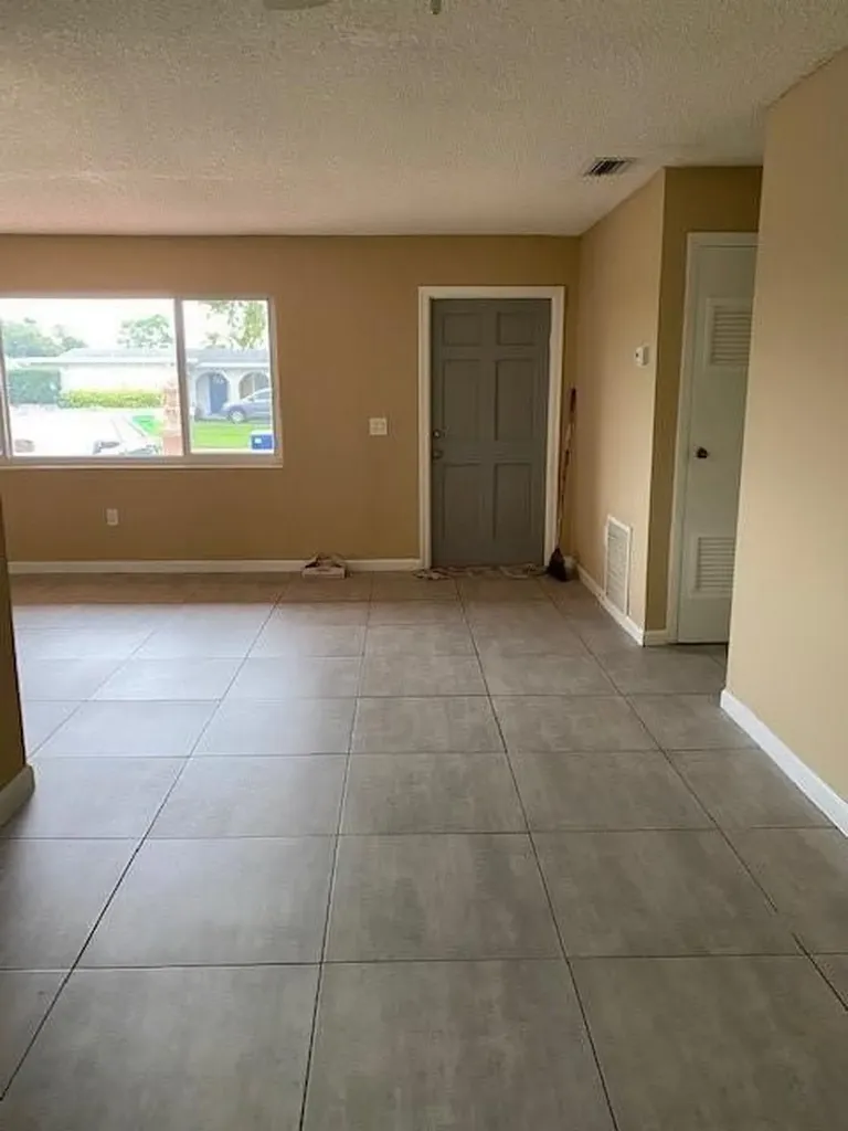9180 NW 25th Court Sunrise FL 33322
