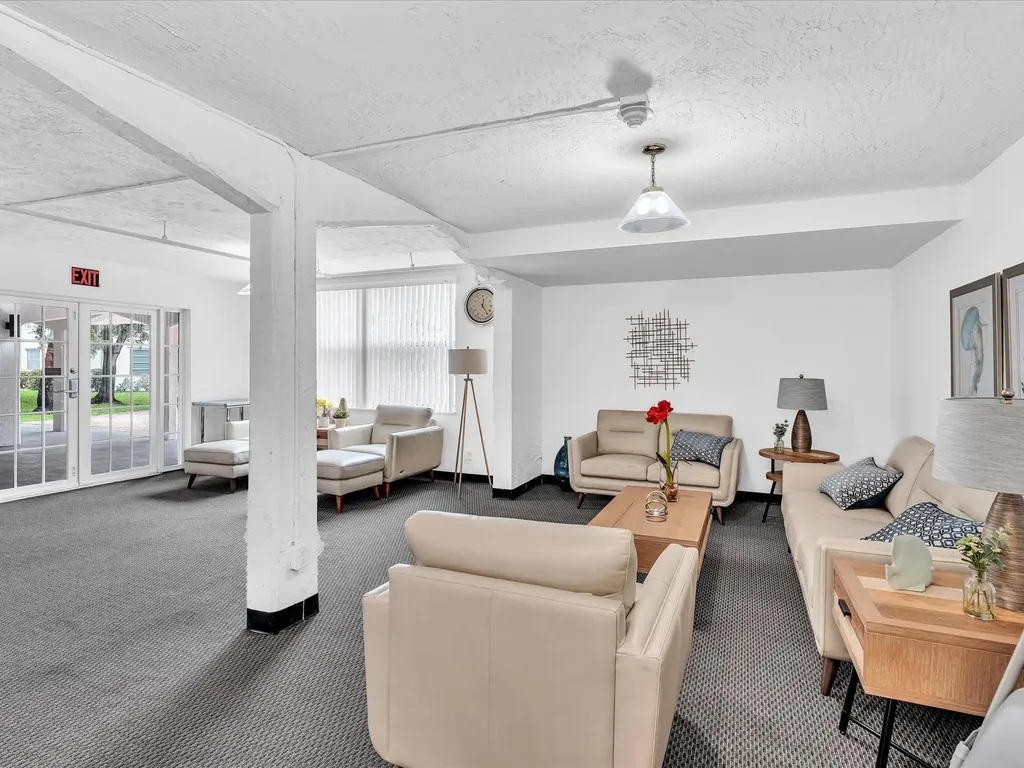 4025 N Federal Highway Fort Lauderdale FL 33308