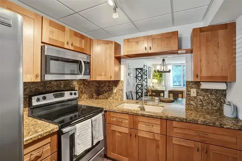 4025 N Federal Highway Fort Lauderdale FL 33308