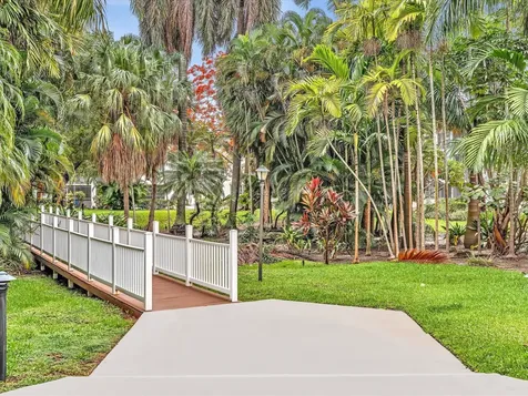 4025 N Federal Highway Fort Lauderdale FL 33308