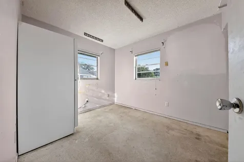 5669 S 35th Court Greenacres FL 33463