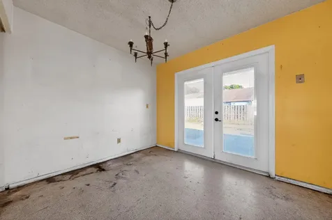 5669 S 35th Court Greenacres FL 33463