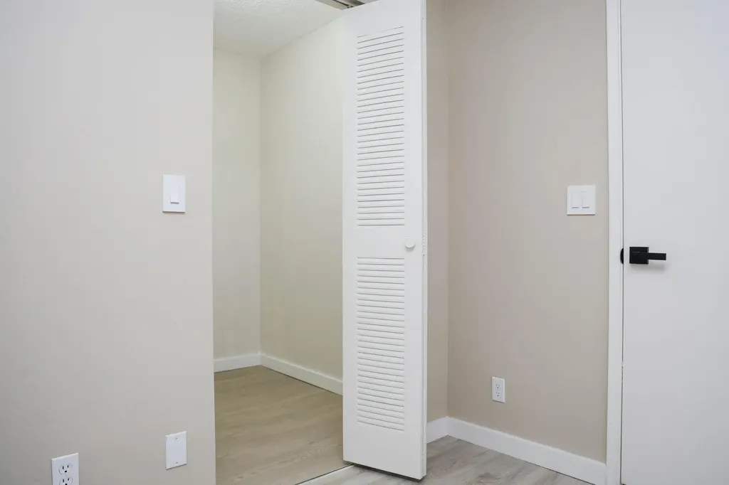 2228 N Cypress Bend Drive Pompano Beach FL 33069