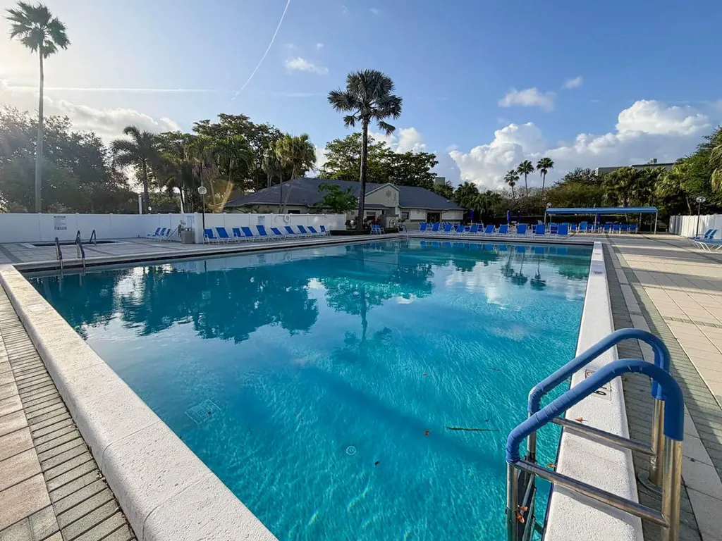 2228 N Cypress Bend Drive Pompano Beach FL 33069