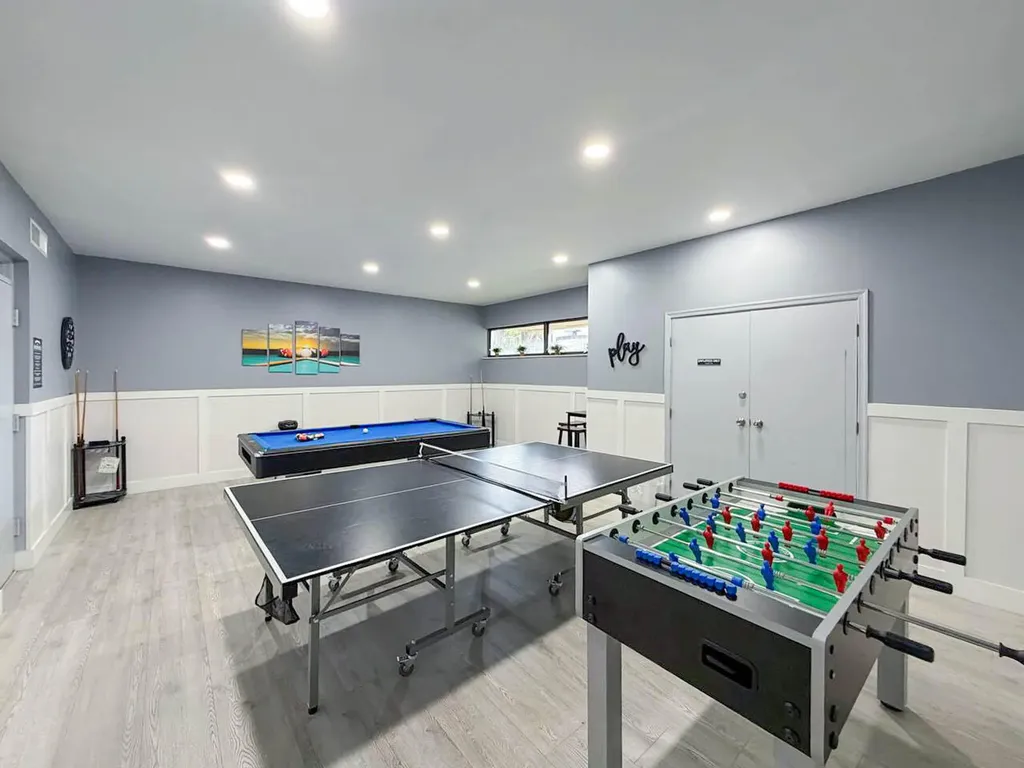 2228 N Cypress Bend Drive Pompano Beach FL 33069