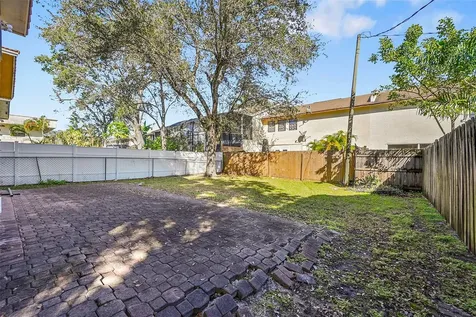 3585 Simms Street Hollywood FL 33021