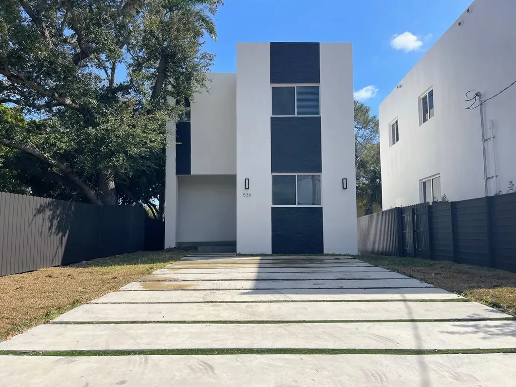 536 NW 13th Avenue Fort Lauderdale FL 33311