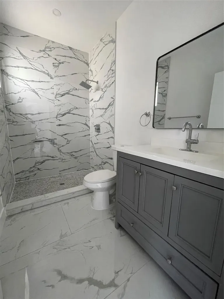536 NW 13th Avenue Fort Lauderdale FL 33311
