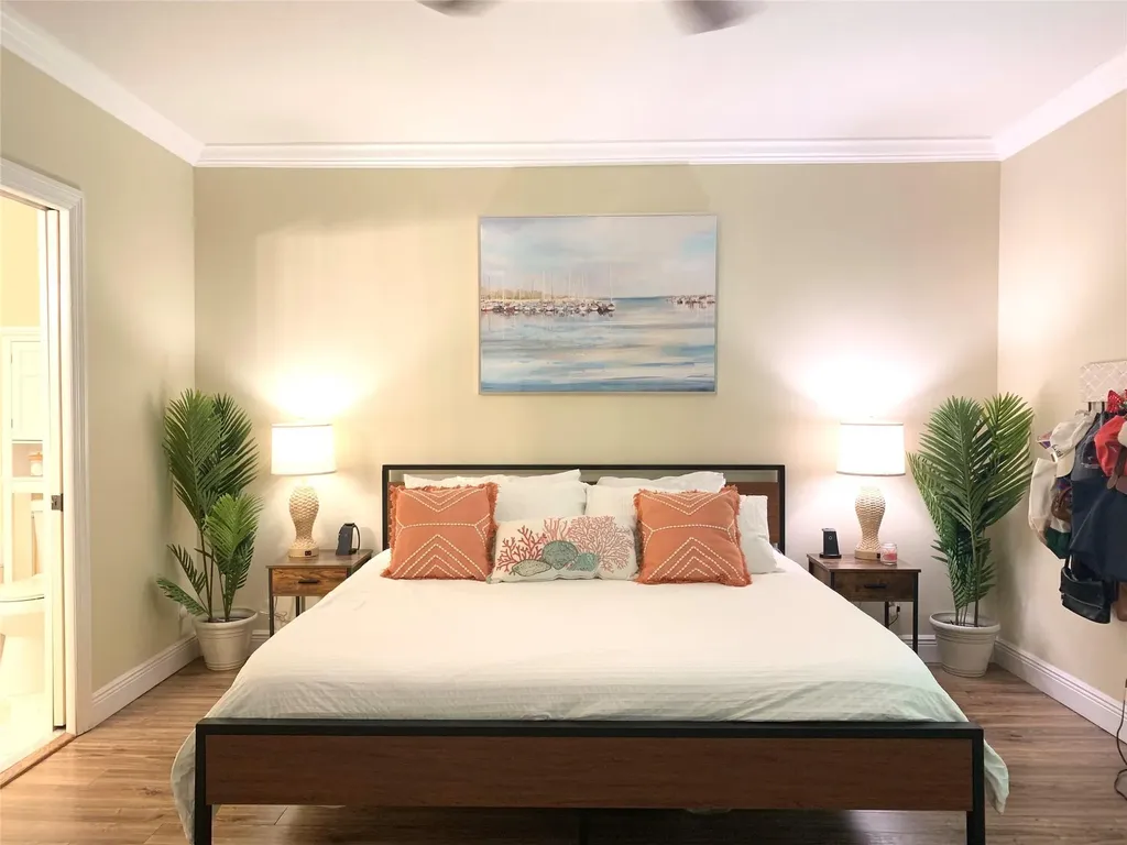 826 SE 4th Court Deerfield Beach FL 33441