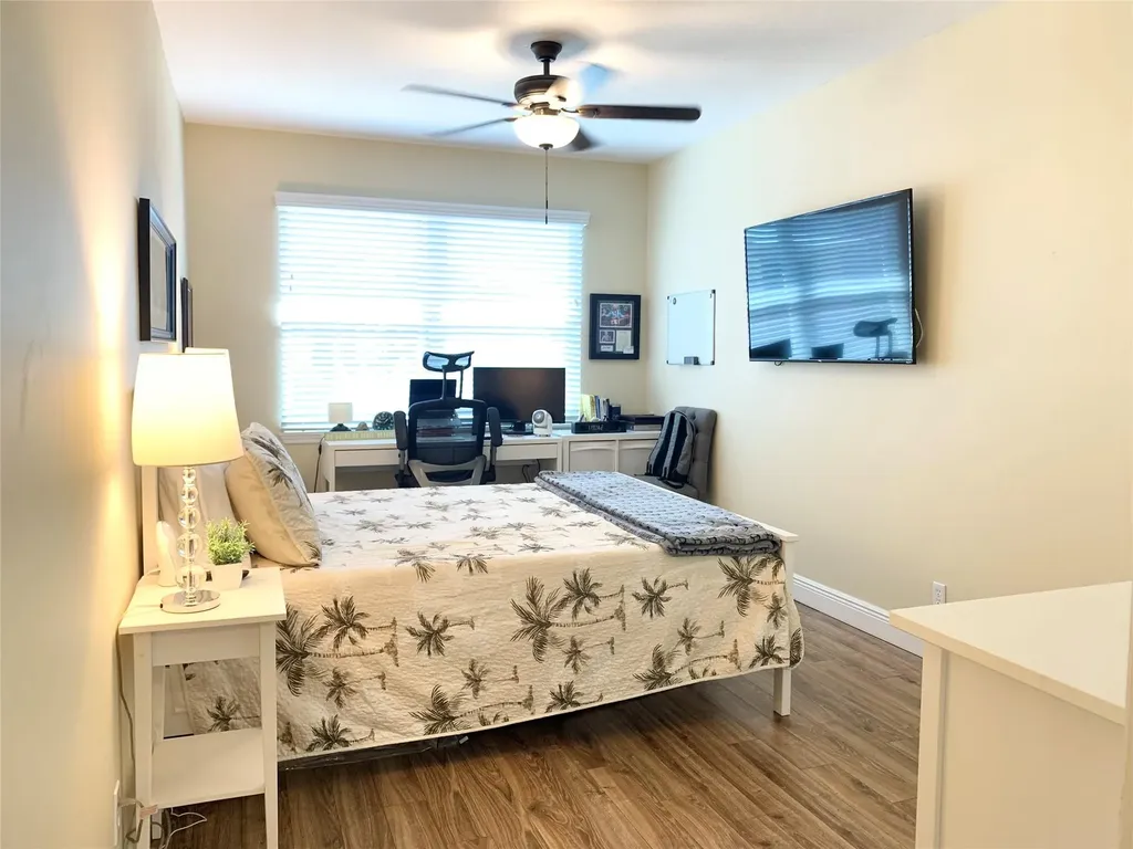 826 SE 4th Court Deerfield Beach FL 33441