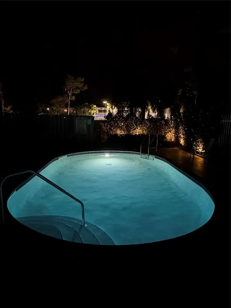 826 SE 4th Court Deerfield Beach FL 33441