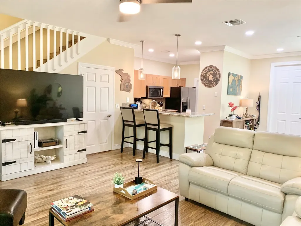 826 SE 4th Court Deerfield Beach FL 33441