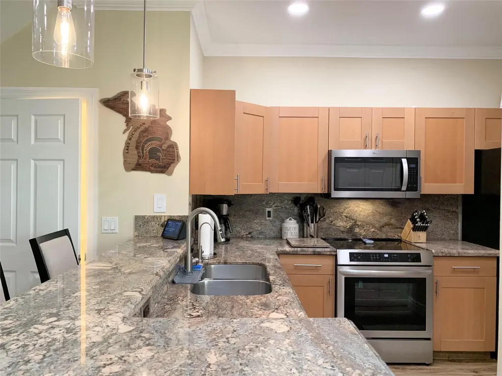 826 SE 4th Court Deerfield Beach FL 33441