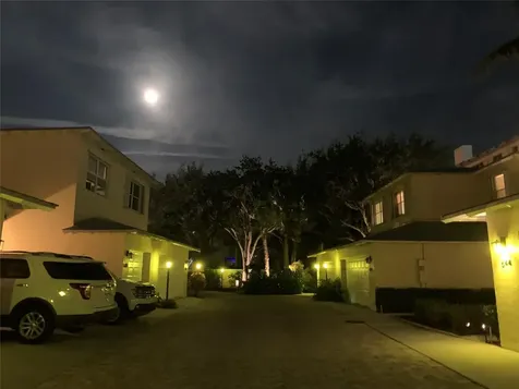 826 SE 4th Court Deerfield Beach FL 33441