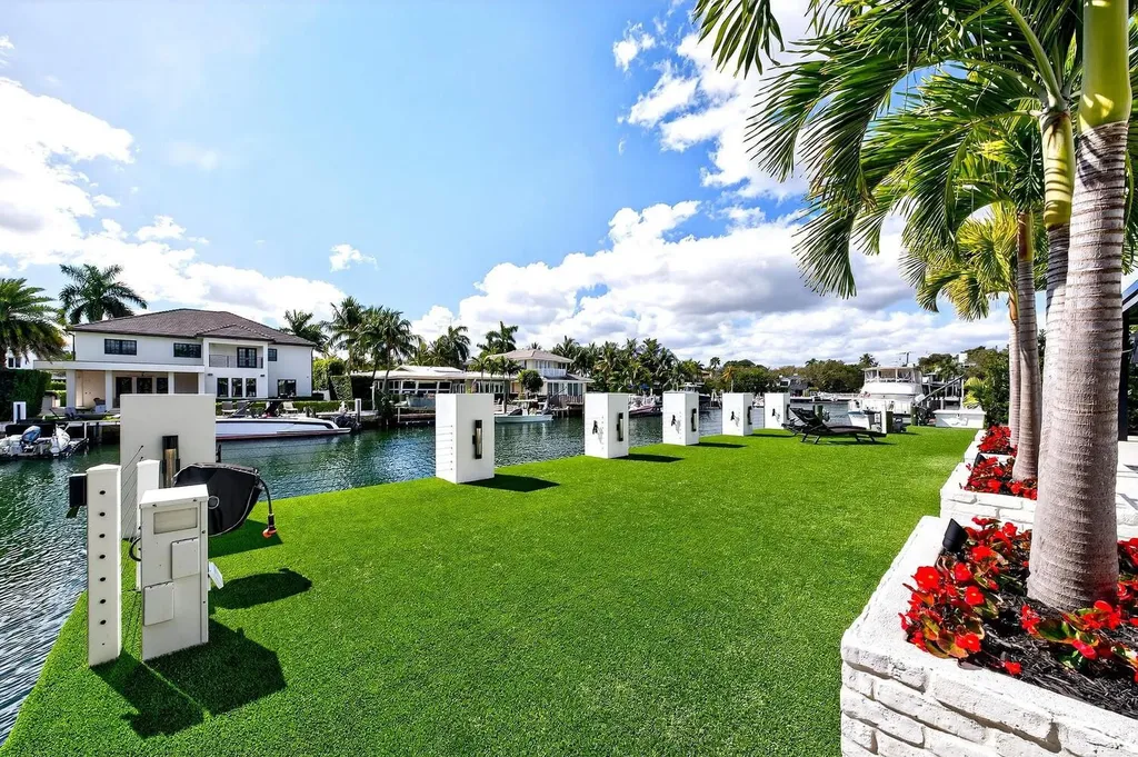 1520 SE 10th Street Fort Lauderdale FL 33316