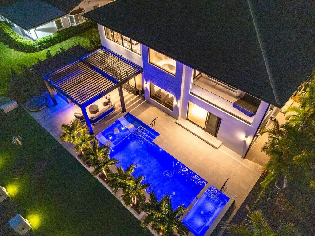 1520 SE 10th Street Fort Lauderdale FL 33316