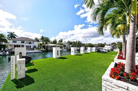1520 SE 10th Street Fort Lauderdale FL 33316