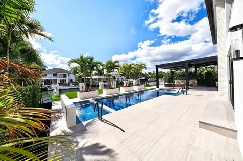 1520 SE 10th Street Fort Lauderdale FL 33316