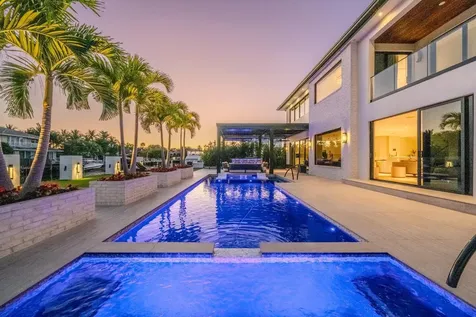 1520 SE 10th Street Fort Lauderdale FL 33316