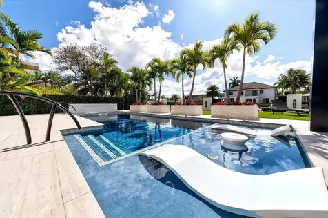 1520 SE 10th Street Fort Lauderdale FL 33316