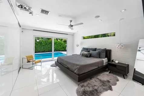 2617 Bayview Drive Fort Lauderdale FL 33306